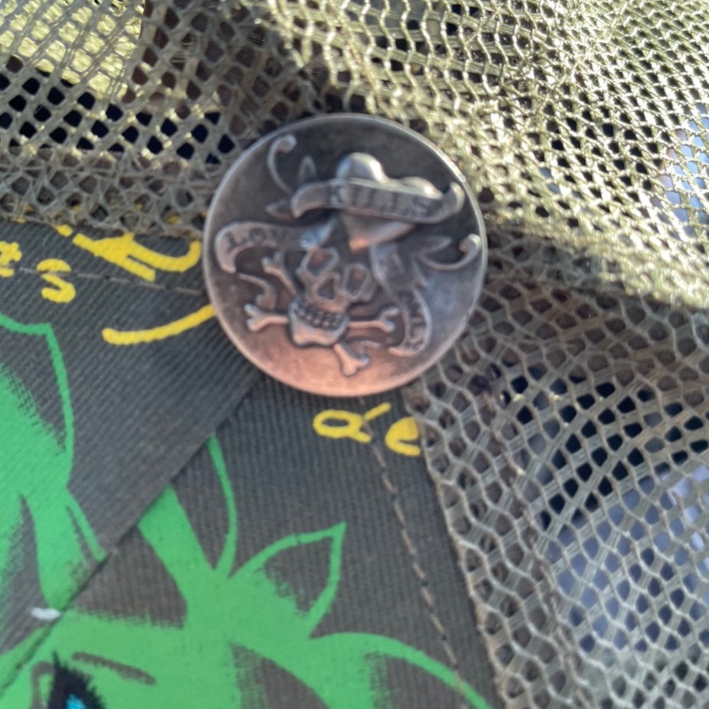Ed hardy hat - Picture 3 of 4